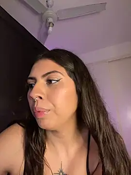 Argentiiniita online show from September 2025 11:16:01 PM