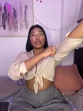 Isabella fasilier online show from March 2025 01:45:01 AM