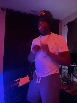 Pressure69mee online show from February 2025 12:48:01 AM