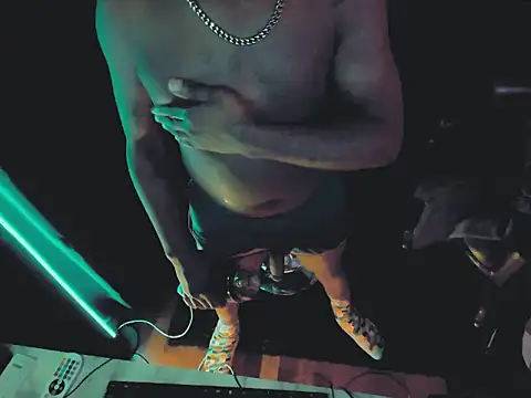 Pressure69mee online show from February 2025 05:45:02 AM