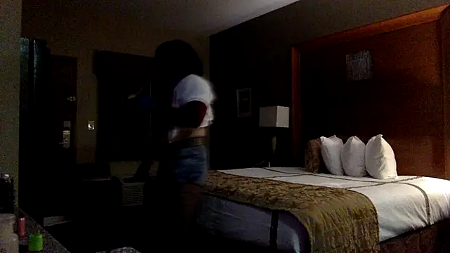 Youcunn online show from March 2026 07:28:02 PM