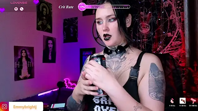Emmybrightj  online show from June 2026 04:18:02 AM