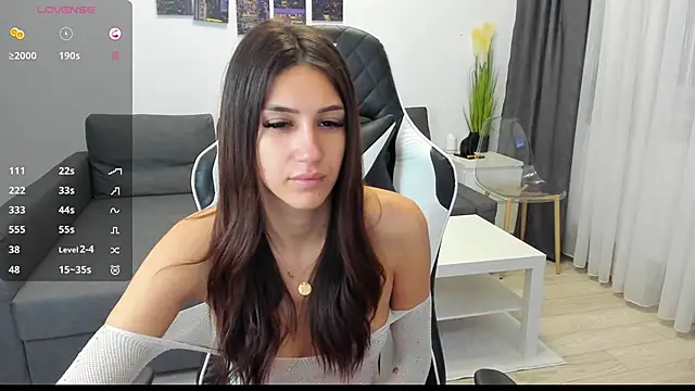 Kimi Ivy online show from October 2025 04:23:02 AM