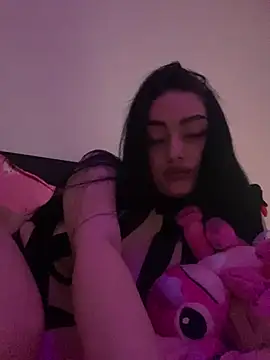 Gya Rue online show from November 2025 01:04:02 AM