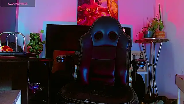 HannibalLester online show from February 2026 06:09:01 AM