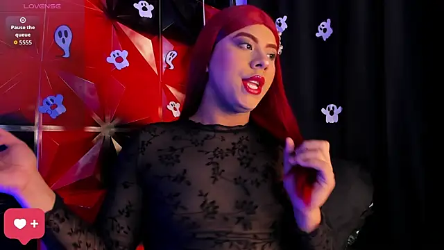 Emili Roux online show from October 2025 06:41:02 PM