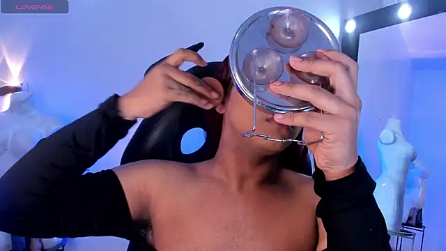 Emili Roux online show from March 2026 10:30:02 AM