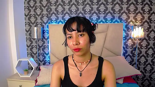 Akane Uwu online show from March 2025 11:35:02 PM