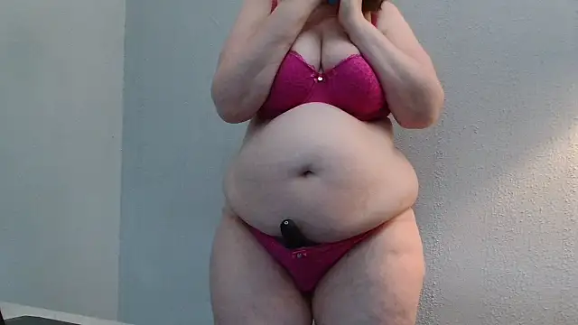 desiree1981 online show from July 2026 12:21:02 PM