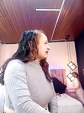 Snapshot of Naiara_Sex_ chatting on December 2024 02:53:01 PM Naiara Sex  online show from December 2024 02:53:01 PM