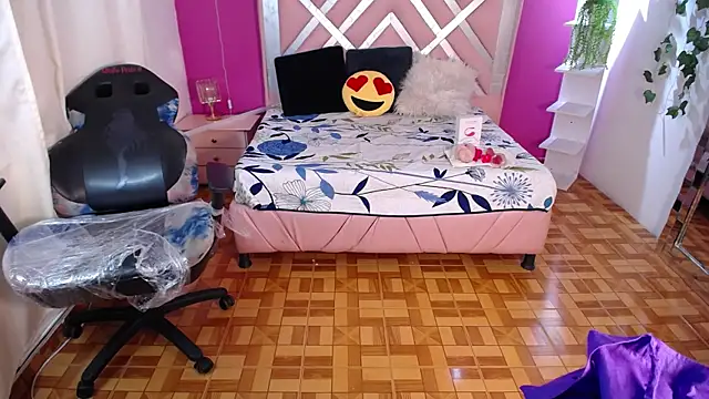 Snapshot of Naiara_Sex_ chatting on January 2025 02:00:02 PM Naiara Sex  online show from January 2025 02:00:02 PM
