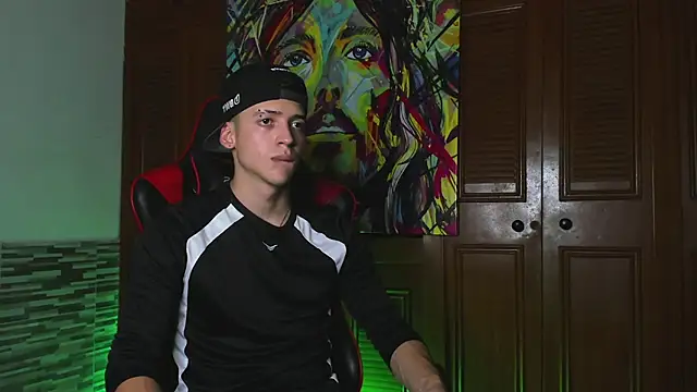 Dimitri higth420 online show from February 2025 01:31:02 AM