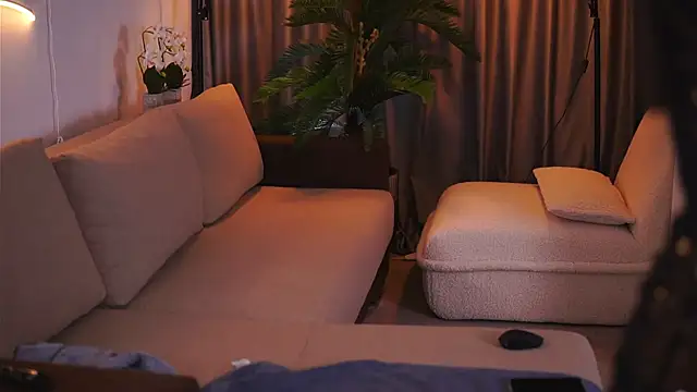 GinaValentinna online show from February 2025 10:37:01 PM