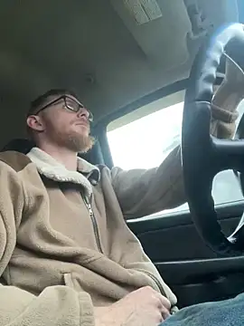 luv2cum7491 online show from December 2024 01:00:01 PM