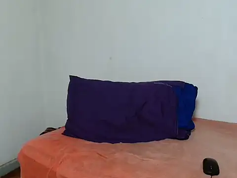Feathergal69  online show from June 2026 05:47:02 PM