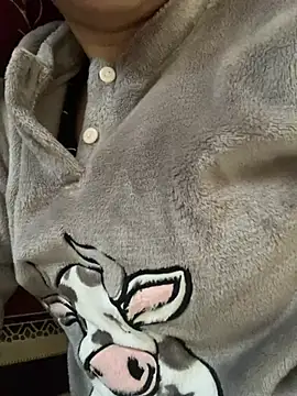 Lina-lolo online show from January 2025 06:32:02 PM