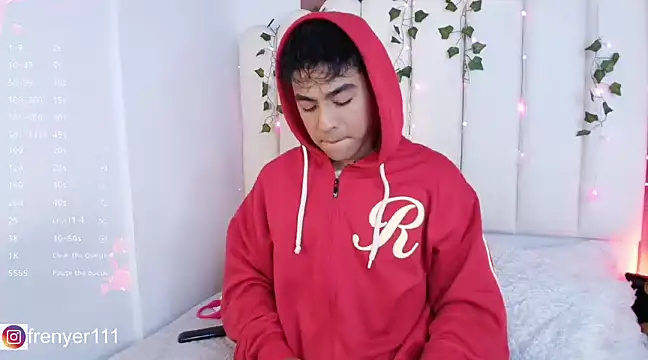 kiing azahell online show from January 2025 03:57:01 AM