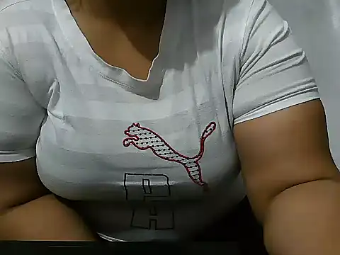 Queen of boobs01 online show from January 2025 02:39:01 PM