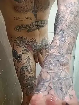 Snapshot of rolesexy chatting on January 2025 12:06:02 AM rolesexy online show from January 2025 12:06:02 AM