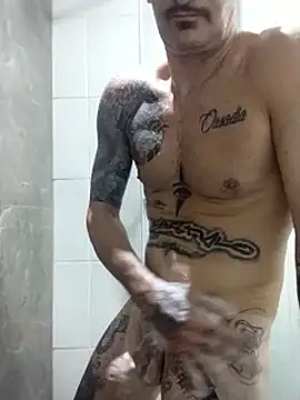 Snapshot of rolesexy chatting on April 2026 11:31:01 PM rolesexy online show from April 2026 11:31:01 PM