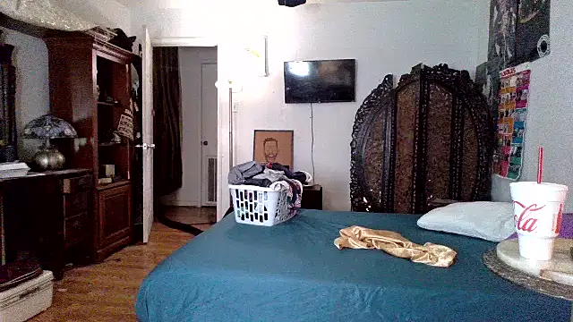 sophiarica online show from March 2026 10:05:01 PM