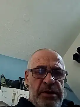 geilerschwanz64 online show from February 2025 09:51:02 AM