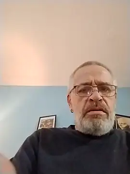 geilerschwanz64 online show from December 2025 07:28:02 AM