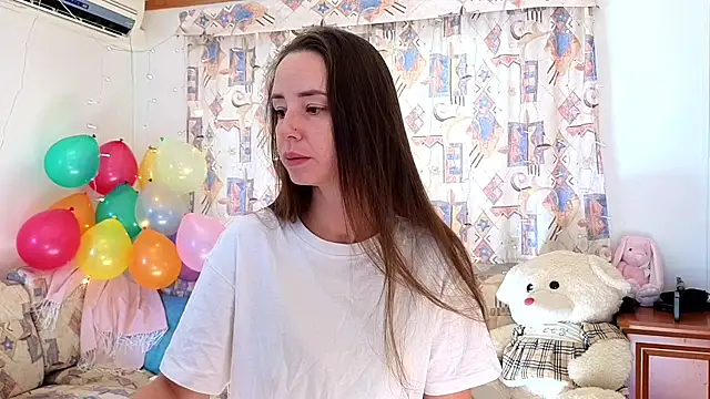 Snapshot of Miss_Milka chatting on January 2026 10:41:02 AM Miss Milka online show from January 2026 10:41:02 AM