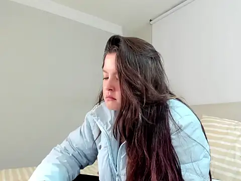 Snapshot of AmandaCallum chatting on May 2026 04:40:01 AM AmandaCallum online show from May 2026 04:40:01 AM