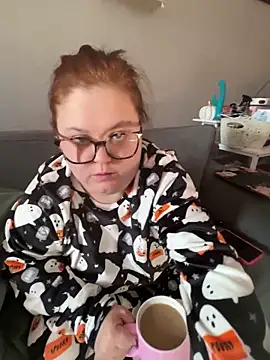 Tallulah-mae-xoxox online show from October 2025 09:31:01 AM