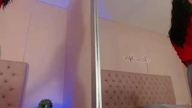 alice sofia online show from November 2025 09:59:01 PM