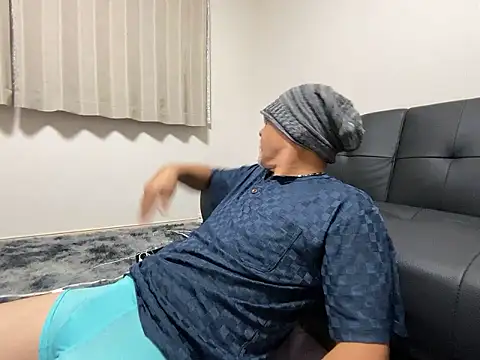 Grandpa29hijii online show from September 2025 01:24:01 PM