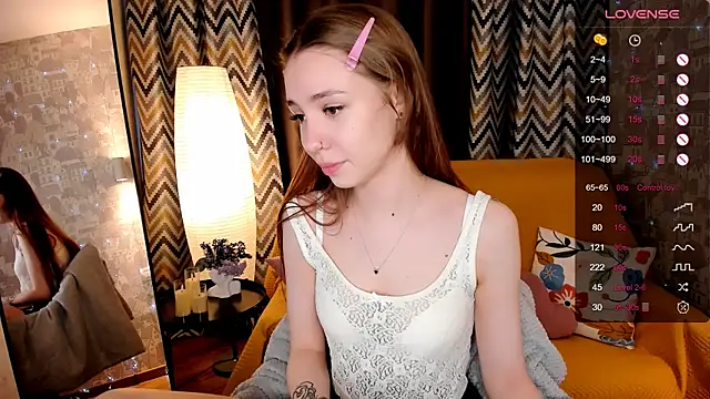 Snapshot of MilliBrown_ chatting on May 2026 08:31:01 AM MilliBrown online show from May 2026 08:31:01 AM
