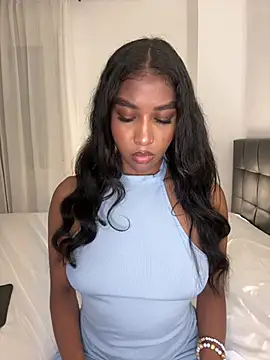 IamCrystal2 online show from March 2026 01:42:01 AM