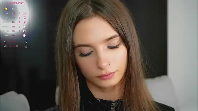 EvaLung777 online show from September 2025 07:52:02 AM