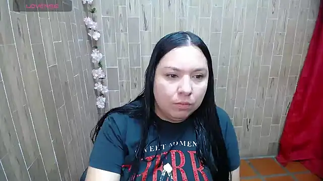 solyeria online show from March 2026 03:12:02 AM