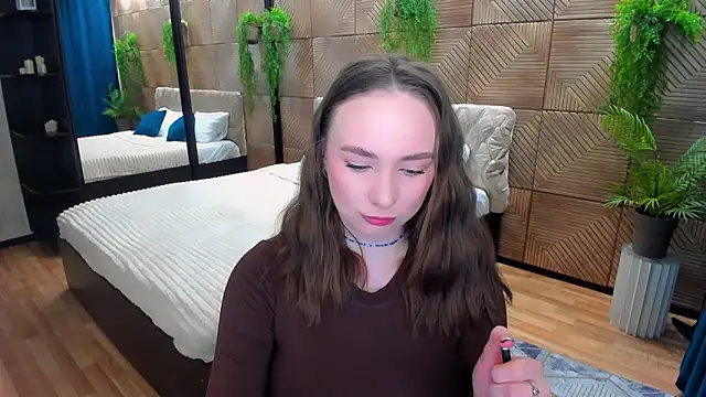 Snapshot of TrueReincarnation chatting on February 2026 10:32:01 AM TrueReincarnation online show from February 2026 10:32:01 AM