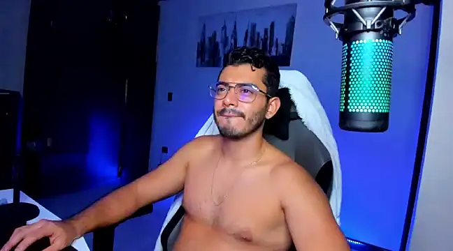 BrunoD31 online show from January 2025 04:47:02 AM