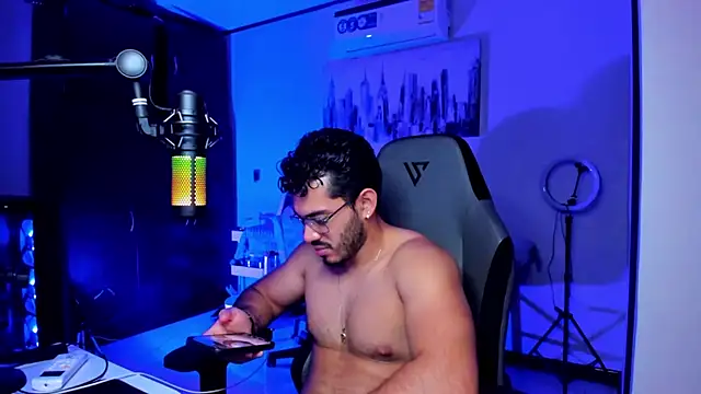 BrunoD31 online show from November 2025 01:59:02 AM