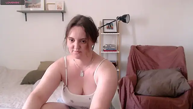 Lella Ryann  online show from July 2026 09:46:01 AM