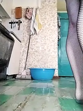 Holly-69 online show from March 2026 09:28:01 AM