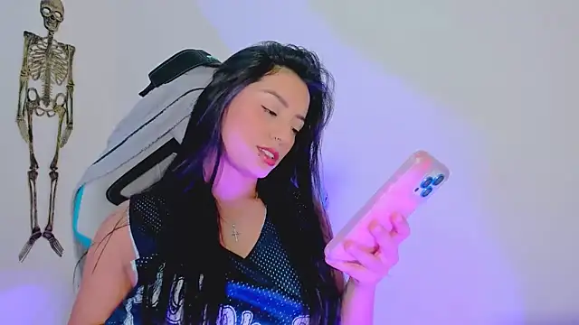 Snapshot of missycanoo chatting on October 2025 11:38:01 PM missycanoo online show from October 2025 11:38:01 PM