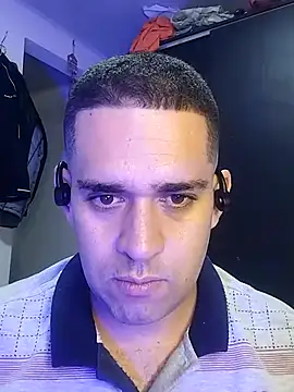 Snapshot of CRISTHIAN_GREY01 chatting on March 2025 03:24:01 AM CRISTHIAN GREY01 online show from March 2025 03:24:01 AM