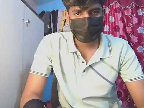 KissesBoyAD online show from February 2026 06:39:02 PM