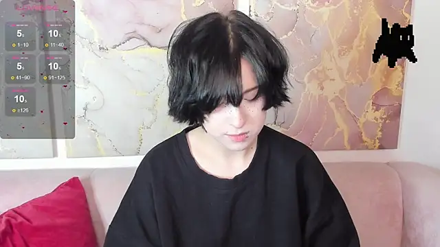 fiamoory online show from February 2026 07:57:01 AM