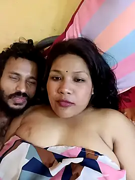 Snapshot of Radhikadavi879 chatting on January 2025 07:49:02 PM Radhikadavi879 online show from January 2025 07:49:02 PM