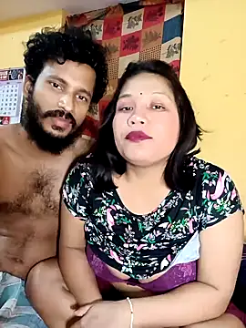 Snapshot of Radhikadavi879 chatting on January 2025 04:02:02 PM Radhikadavi879 online show from January 2025 04:02:02 PM