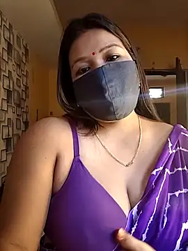 Snapshot of Radhikadavi879 chatting on October 2025 05:06:01 AM Radhikadavi879 online show from October 2025 05:06:01 AM