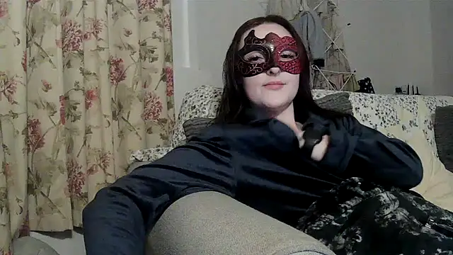 LexiSnowUK online show from March 2026 09:40:02 PM