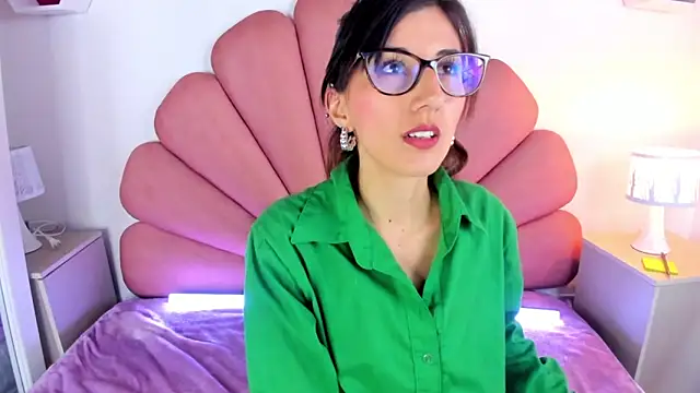  jade white  online show from February 2025 12:14:02 PM